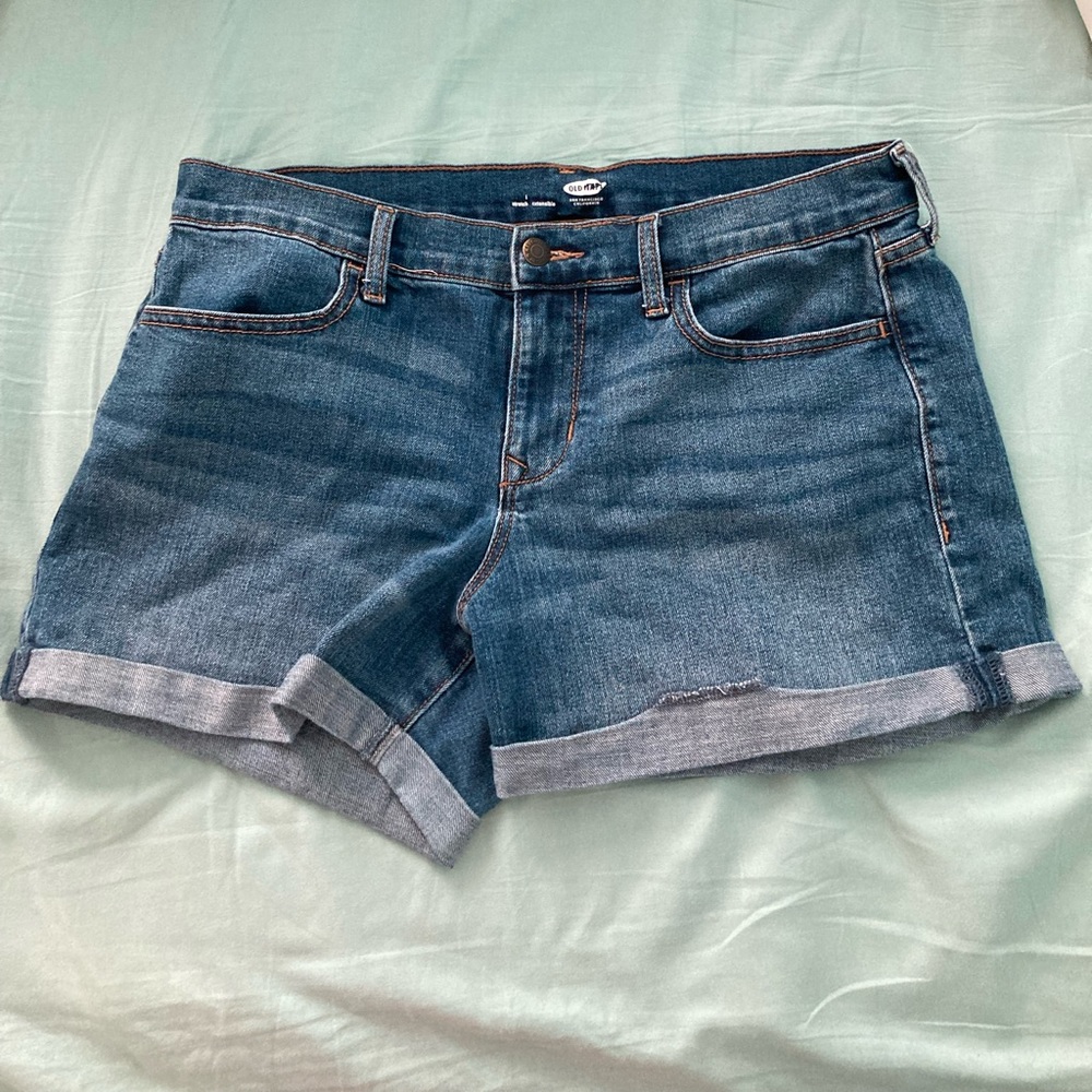 Old Navy size 8 Denim Shorts in Indigo